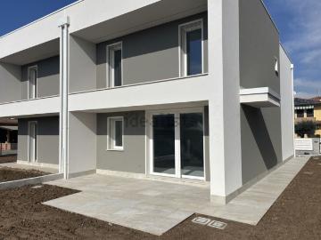 Villetta bifamiliare in vendita di 186 m² in Via Rovereto, 11