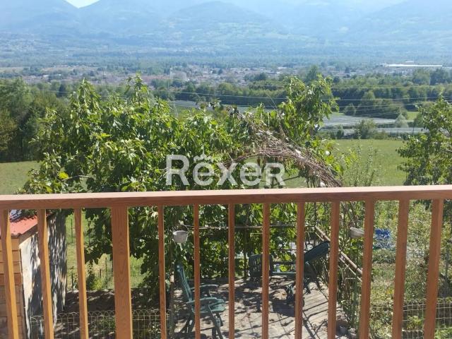 Villetta bifamiliare in vendita di 188 m² in Località Fumach