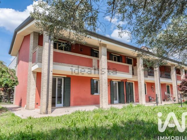 Villetta bifamiliare in vendita di 188 m²