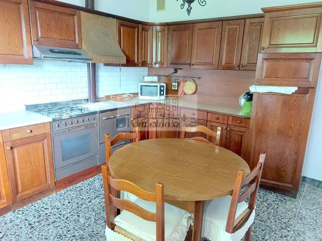 Villetta bifamiliare in vendita di 188 m²