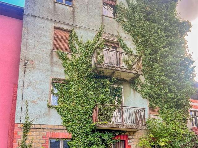 Villetta bifamiliare in vendita di 193 m² in Località Barazzone, 9