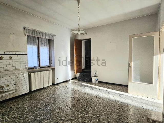 Villetta bifamiliare in vendita di 190 m² in Corso Guglielmo Marconi, 22