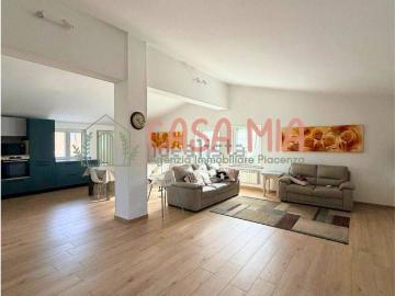 Villetta bifamiliare in vendita di 190 m² in Via Case Chiesa