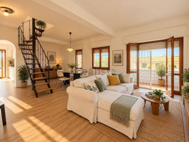 Villetta bifamiliare in vendita di 190 m² in Via delle Naiadi, 3