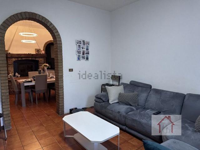 Villetta bifamiliare in vendita di 190 m² in Via don Minzoni, 14