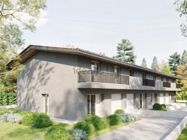 Villetta bifamiliare in vendita di 190 m² in Via Flaminio Ghizzoni