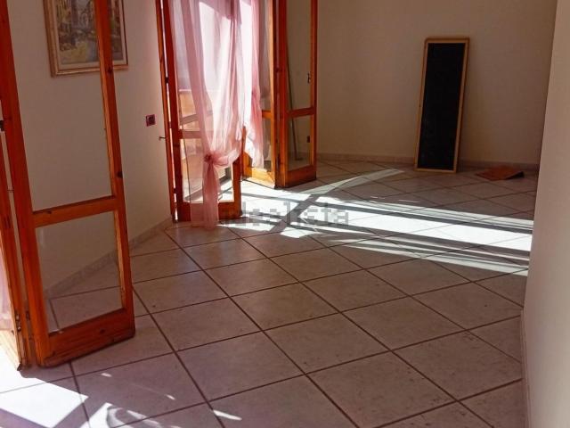 Villetta bifamiliare in vendita di 190 m² in Via L. Alamanni