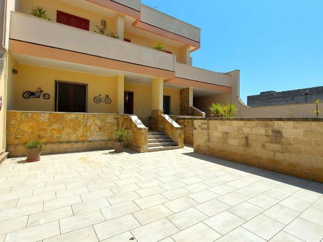 Villetta bifamiliare in vendita di 190 m² in Via Pietro Nenni, 7