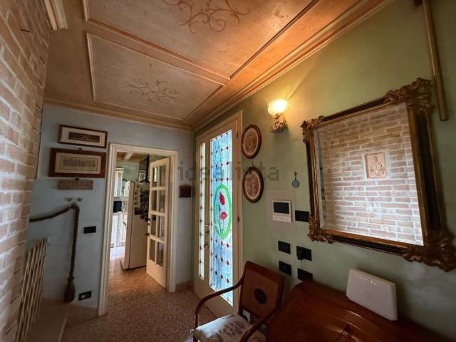 Villetta bifamiliare in vendita di 190 m² in Via Santa Caterina