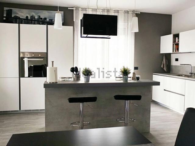 Villetta bifamiliare in vendita di 190 m²