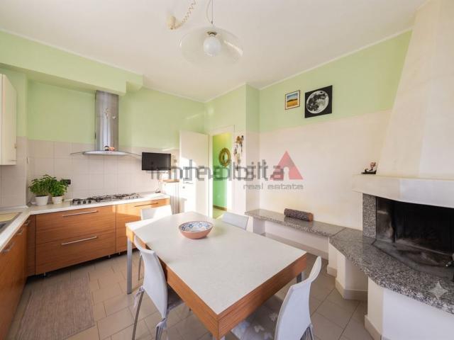 Villetta bifamiliare in vendita di 190 m²