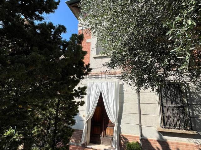 Villetta bifamiliare in vendita di 190 m²