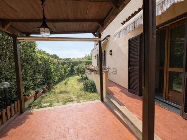 Villetta bifamiliare in vendita di 190 m²