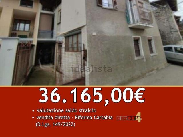 Villetta bifamiliare in vendita di 192 m² in Via Bagnella