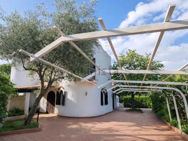 Villetta bifamiliare in vendita di 197 m² in Piazza John Fitzgerald Kennedy