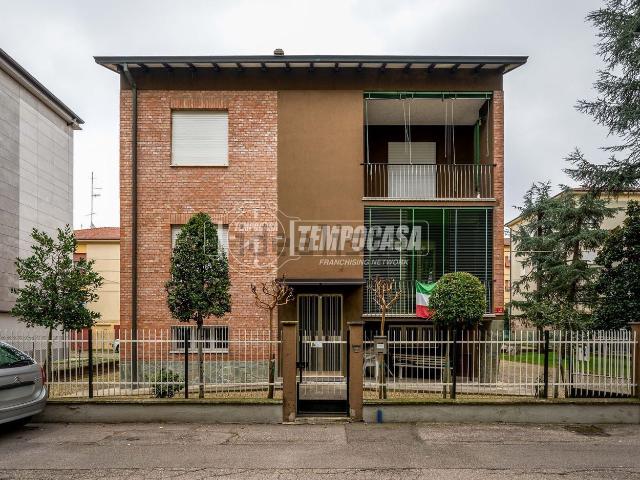 Villetta bifamiliare in vendita di 197 m²