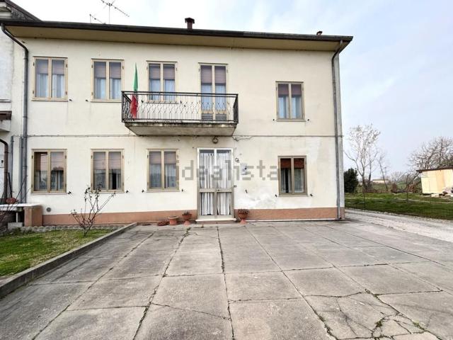 Villetta bifamiliare in vendita di 194 m² in Via Bardelle, 115