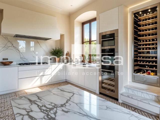 Villetta bifamiliare in vendita di 194 m² in Via G. B. Cima, 18