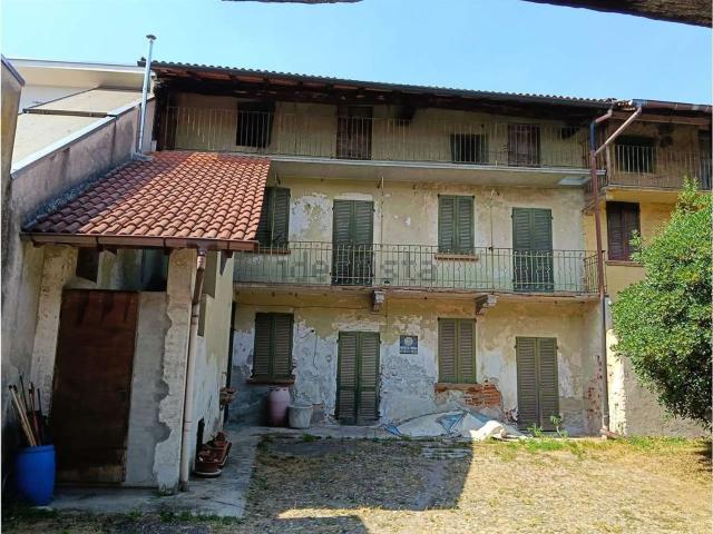 Villetta bifamiliare in vendita di 194 m² in Via della Libertà, 103