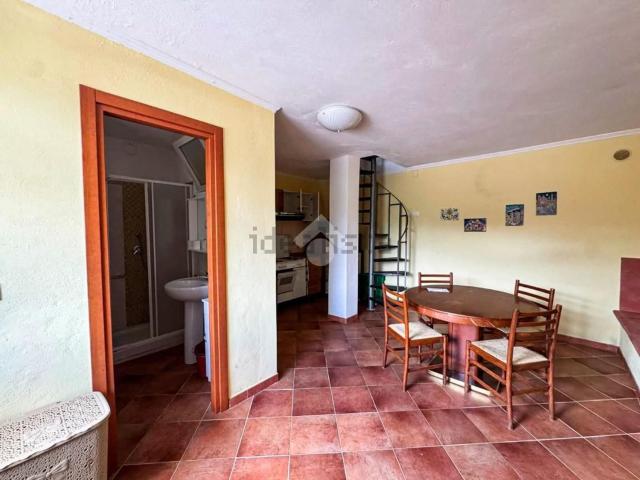 Villetta bifamiliare in vendita di 195 m² in Contrada Marina di Savuto