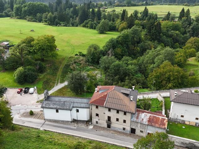 Villetta bifamiliare in vendita di 195 m² in Via Vico