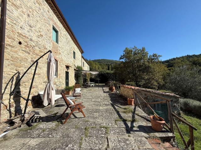 Villetta bifamiliare in vendita di 195 m² in Via Della Cipressa