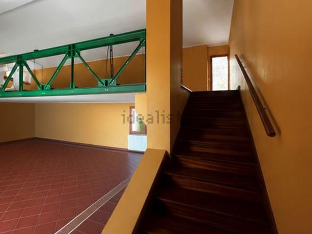 Villetta bifamiliare in vendita di 195 m² in Via Leonardo di Bona, 7