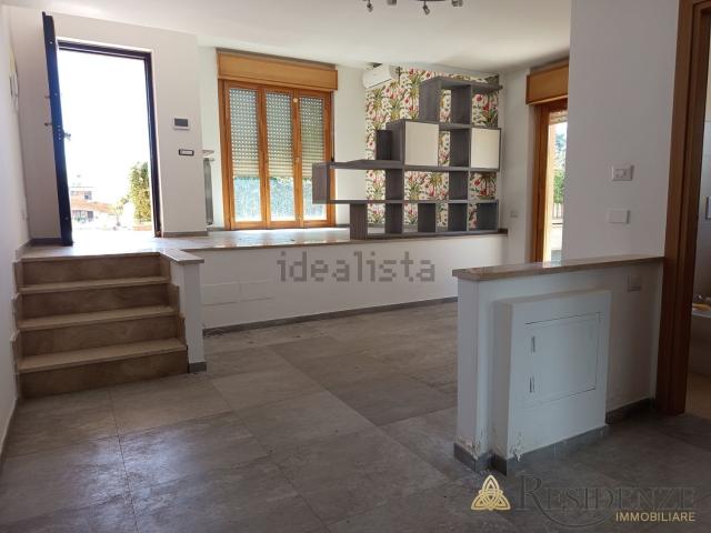 Villetta bifamiliare in vendita di 195 m² in Via Pietro Bellino
