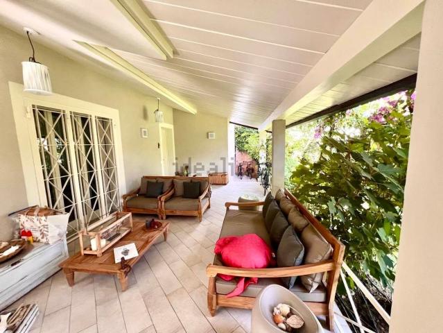 Villetta bifamiliare in vendita di 195 m²