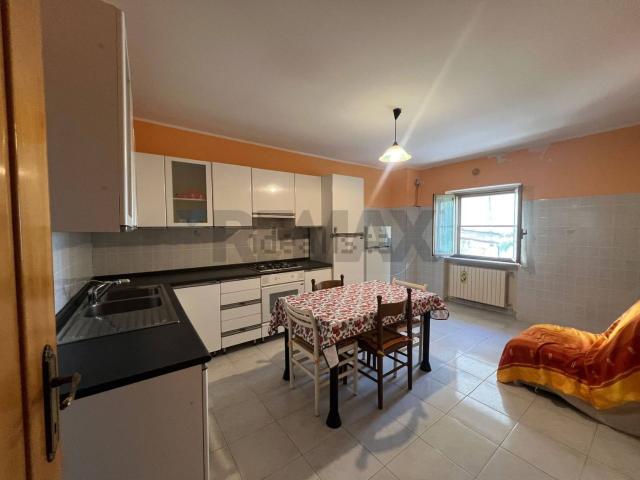 Villetta bifamiliare in vendita di 103 m² in Strada Provinciale 73a I Diramazione Bifernina, 15