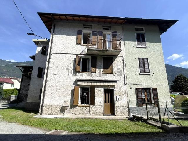 Villetta bifamiliare in vendita di 103 m² in Via Piani, 5