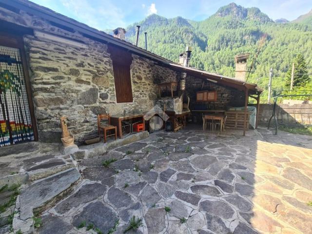 Villetta bifamiliare in vendita di 100 m² in Via Alpi, 3