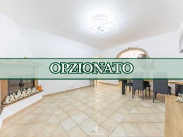 Villetta bifamiliare in vendita di 100 m² in Via Annibaldi Riccardello, 7
