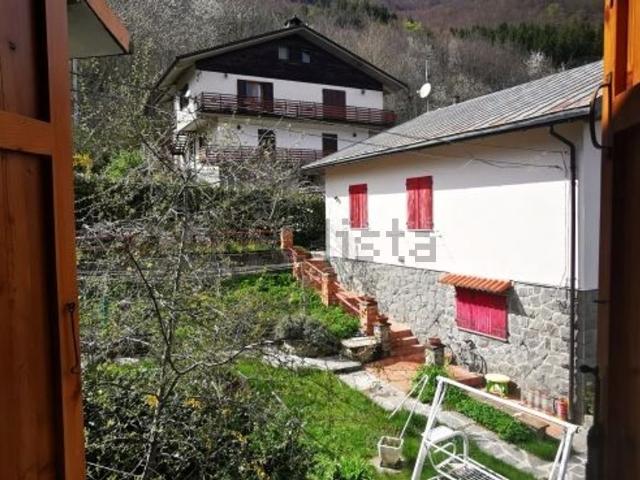 Villetta bifamiliare in vendita di 100 m² in Via Capannelle