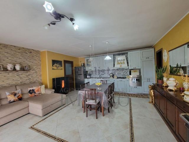 Villetta bifamiliare in vendita di 100 m² in Via Ciappin, 175