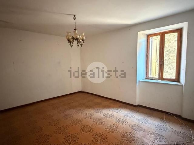Villetta bifamiliare in vendita di 100 m² in Via Dassa, 36