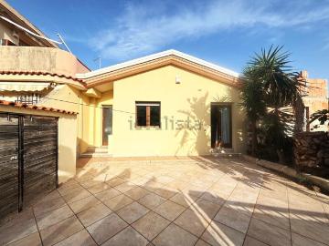 Villetta bifamiliare in vendita di 100 m² in Via degli Aironi