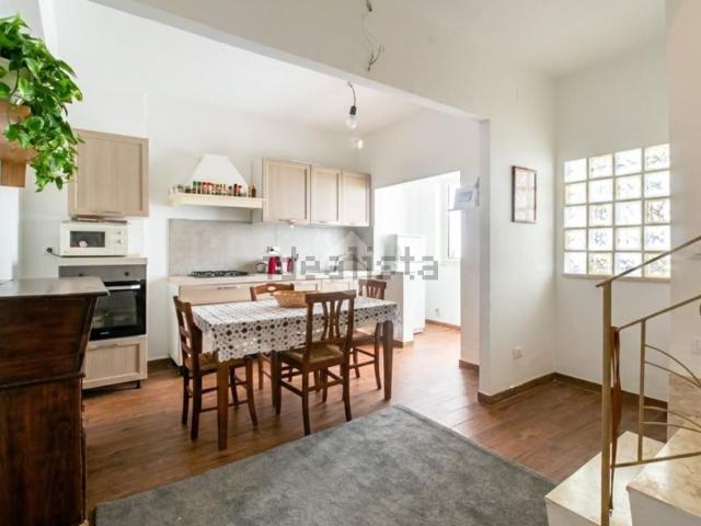 Villetta bifamiliare in vendita di 100 m² in Via Emidio Consorti, 20