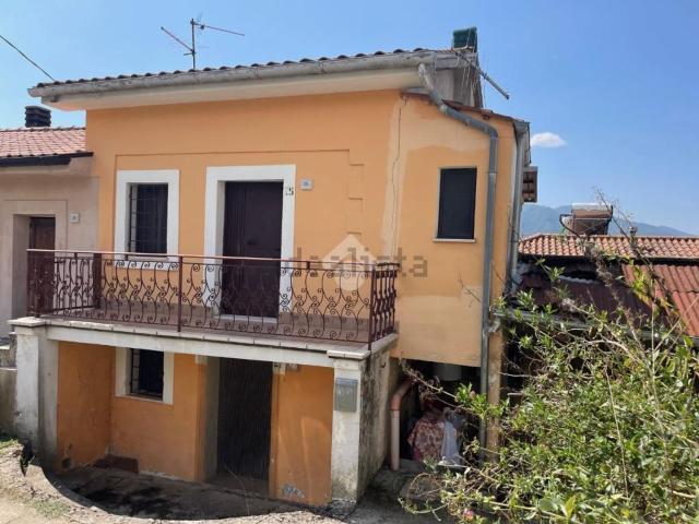 Villetta bifamiliare in vendita di 100 m² in Via Frattaroli, 26