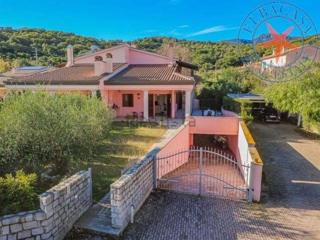 Villetta bifamiliare in vendita di 100 m² in Via Giovanni XXIII