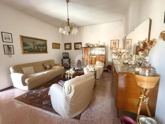 Villetta bifamiliare in vendita di 100 m² in Via Giacomo Matteotti, 4