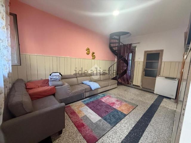 Villetta bifamiliare in vendita di 100 m² in Via Giuseppe Mazzini, 8