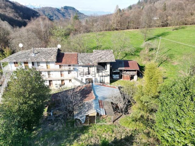 Villetta bifamiliare in vendita di 100 m² in Via Lungaserra, 99
