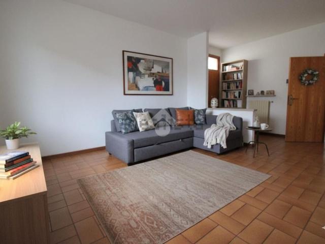 Villetta bifamiliare in vendita di 100 m² in Via Montaletto, 2000