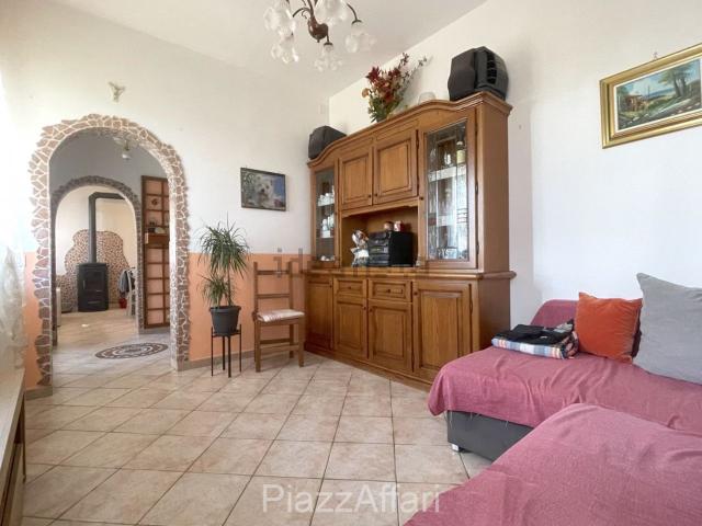 Villetta bifamiliare in vendita di 100 m² in Via Roma