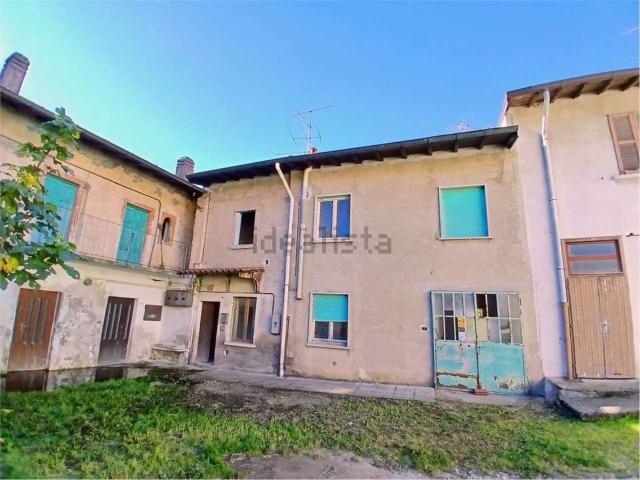 Villetta bifamiliare in vendita di 100 m² in Via Rossi Ottorino