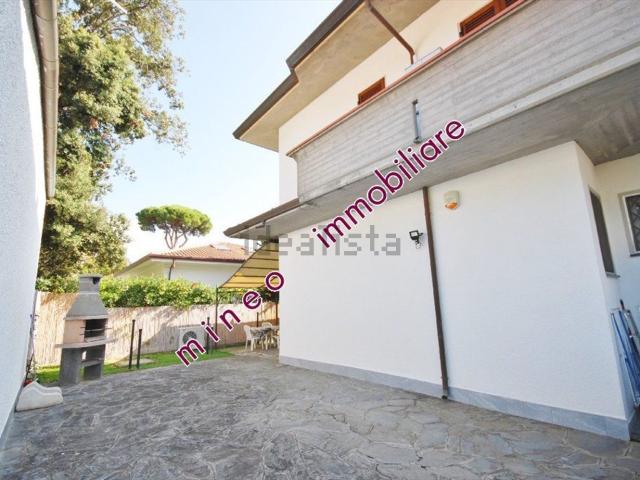 Villetta bifamiliare in vendita di 100 m² in Via San Giovanni Bosco, 17