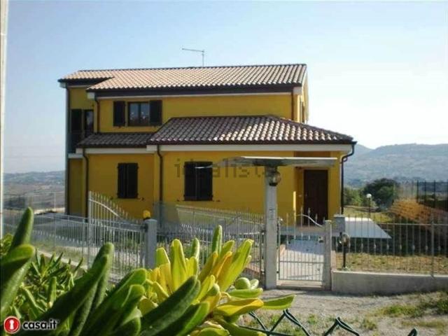 Villetta bifamiliare in vendita di 100 m² in Via Saltregna