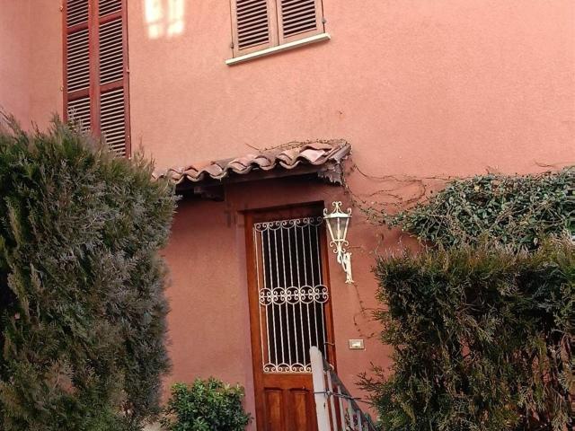 Villetta bifamiliare in vendita di 100 m²