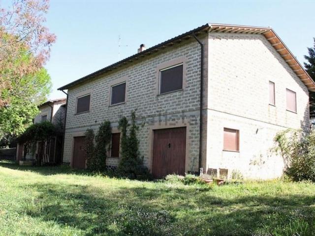 Villetta bifamiliare in vendita di 100 m²